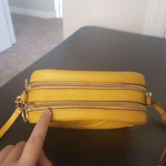 Tory Burch Perry Bombe Crossbody - Picture 4 of 9